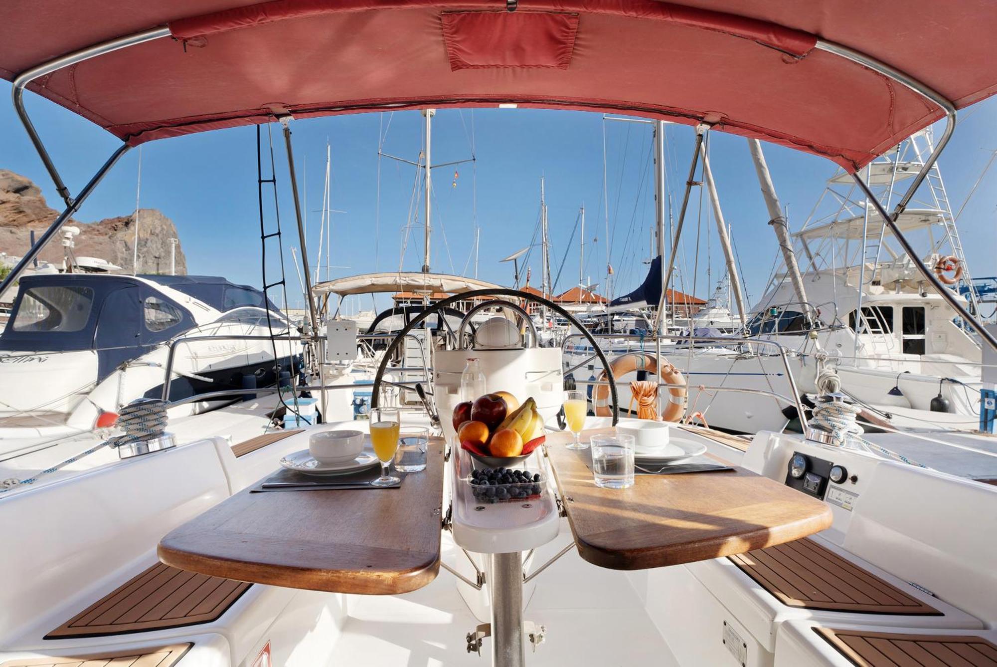 מלון San Sebastián de la Gomera Pato Lucas Sail Boat מראה חיצוני תמונה